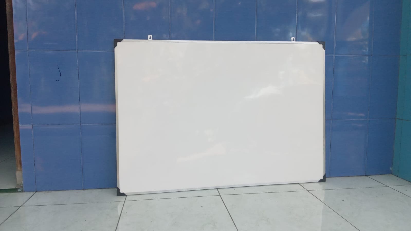 Whiteboard Standar